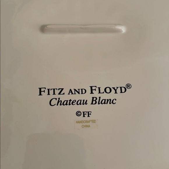 New Fitz and Floyd in original box Chateau Blanc large platter in white - Picture 6 of 13